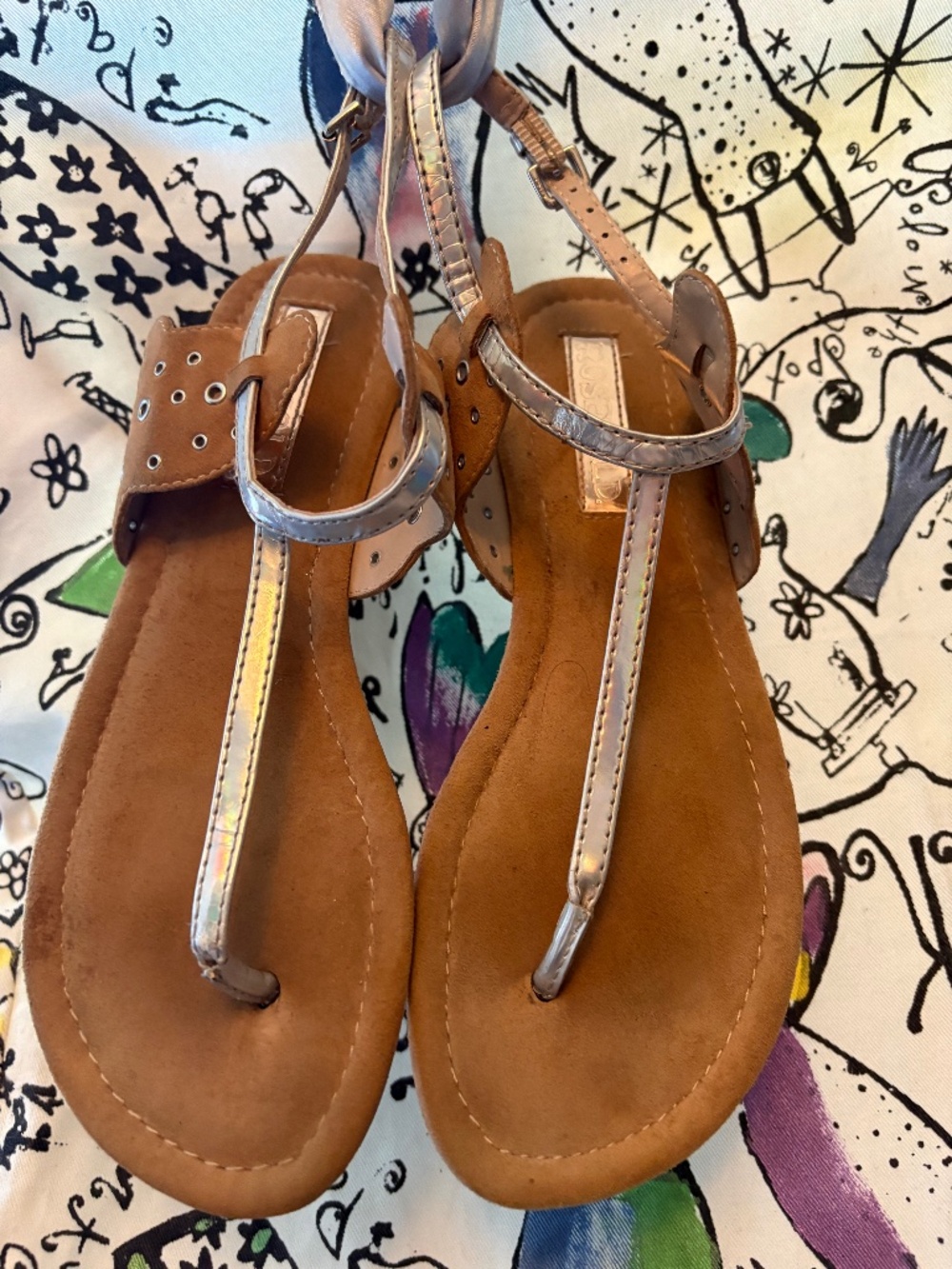 Rosegold brand flat thong sandals.